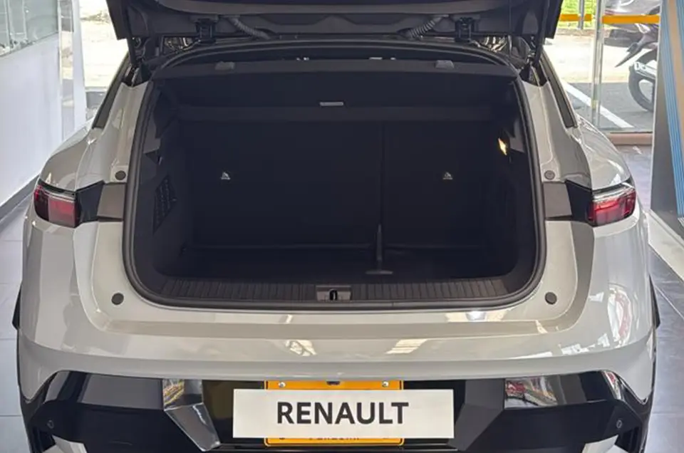 Megane E-tech 100% eléctrico 7