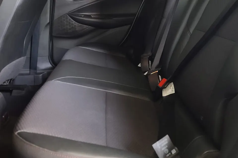 CHEVROLET ONIX RS 8webp