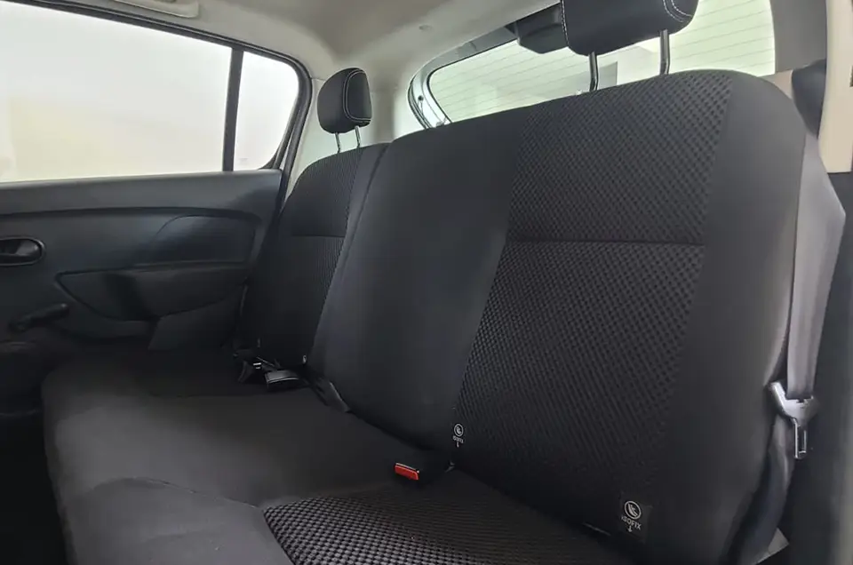 SANDERO EXPRESSION 8