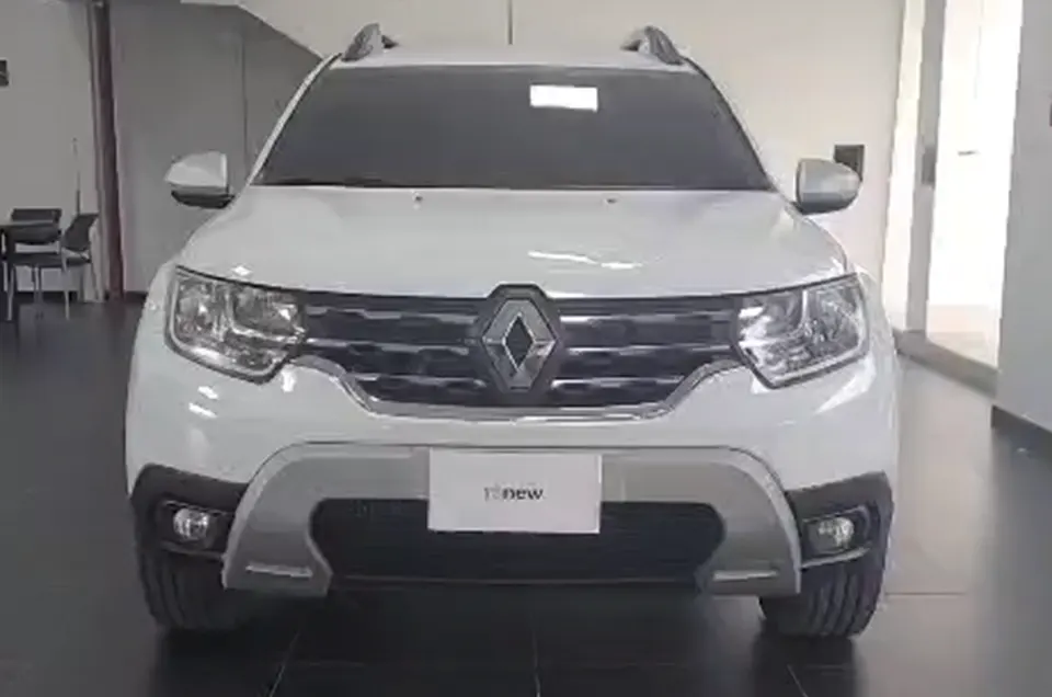 DUSTER ICONIC 1.3T 4X4 MT 2-21