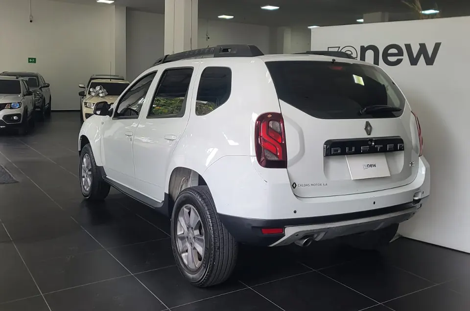 DUSTER INTENS 4X2 2.0 MT ULC 5