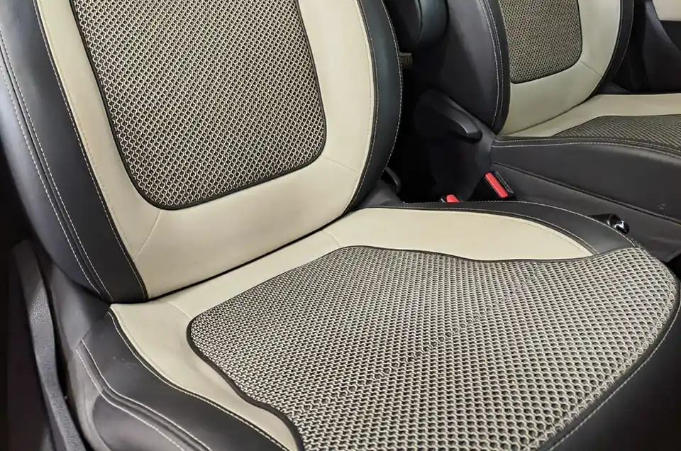 CAPTUR INTENS 2.0 L AT ULC 7