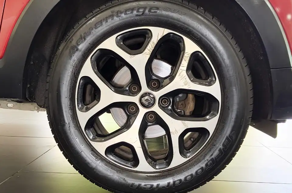 CAPTUR INTENS 2.0 L AT ULC 26