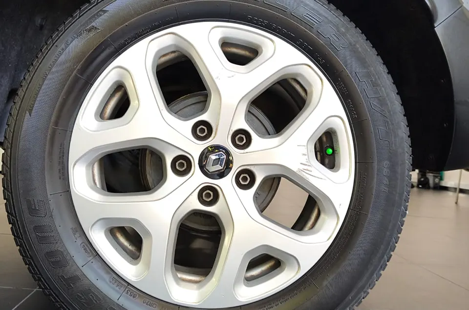 CAPTUR ZEN 2.0 L MT 3