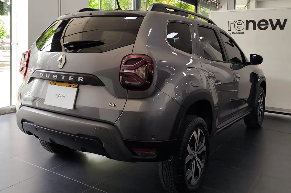 DUSTER ICONIC 1.3T CVT 5 14