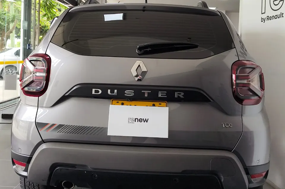 DUSTER ICONIC 1.3T CVT 5 21