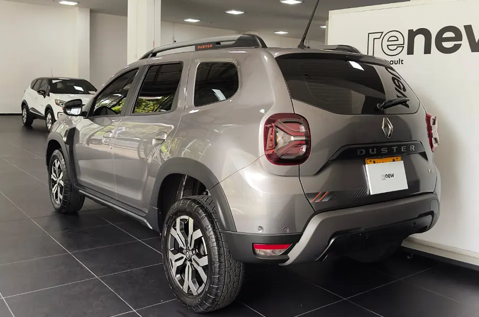 DUSTER ICONIC 1.3T CVT 5 22