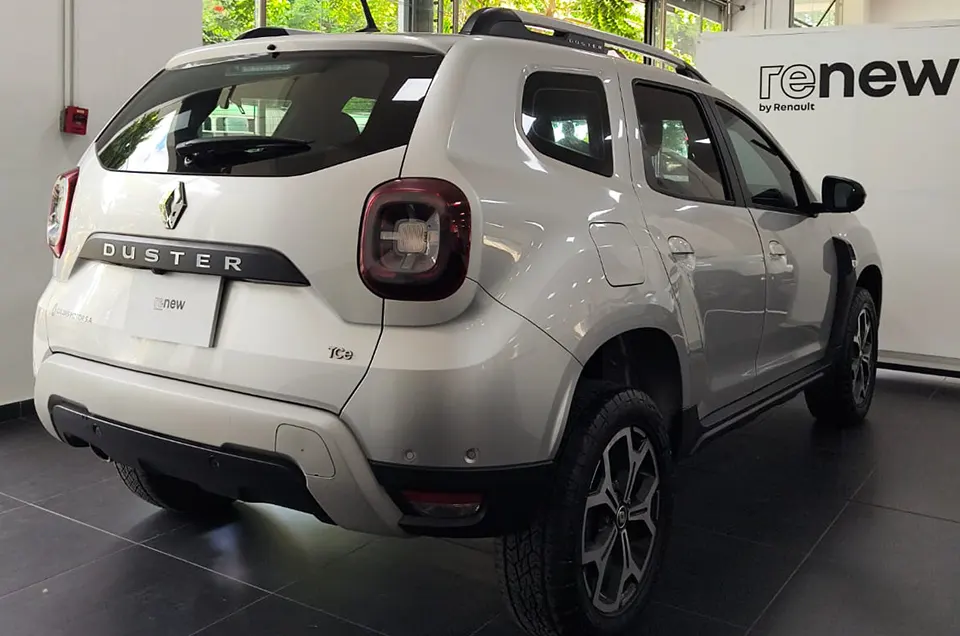 DUSTER ICONIC 1.3T CVT sa 14