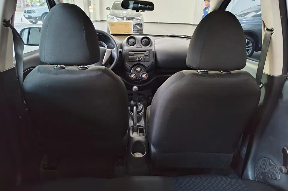 NISSAN MARCH 21