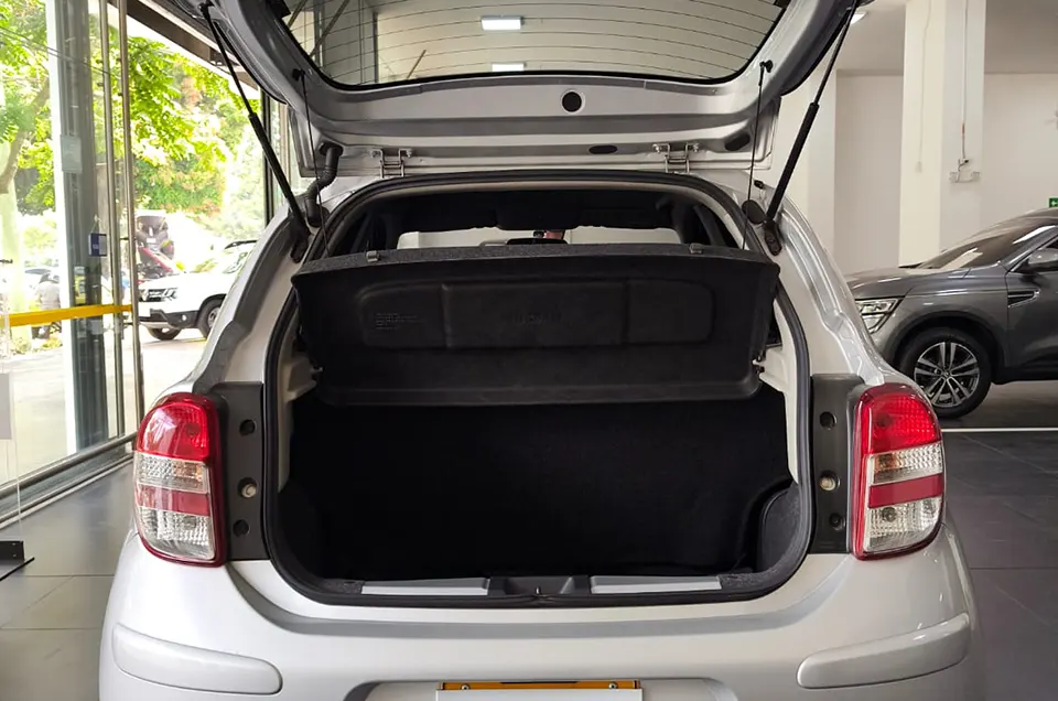 NISSAN MARCH 23