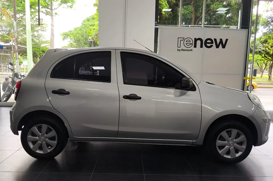 NISSAN MARCH 3