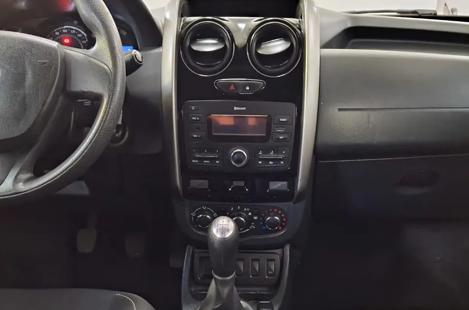 DUSTER 1.6 ZEN 7