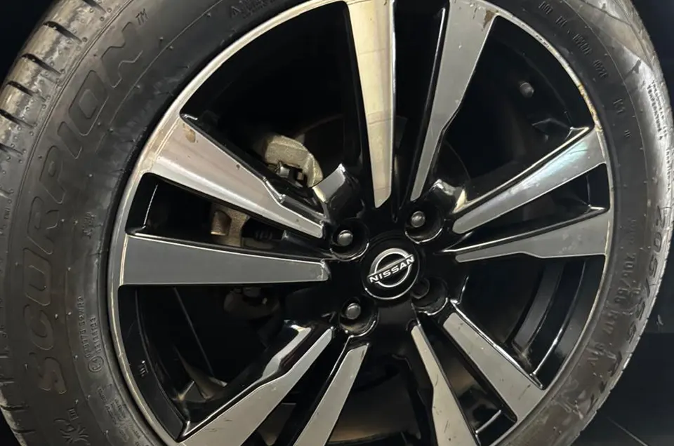 NISSAN KICKS ADVANCE MT 18