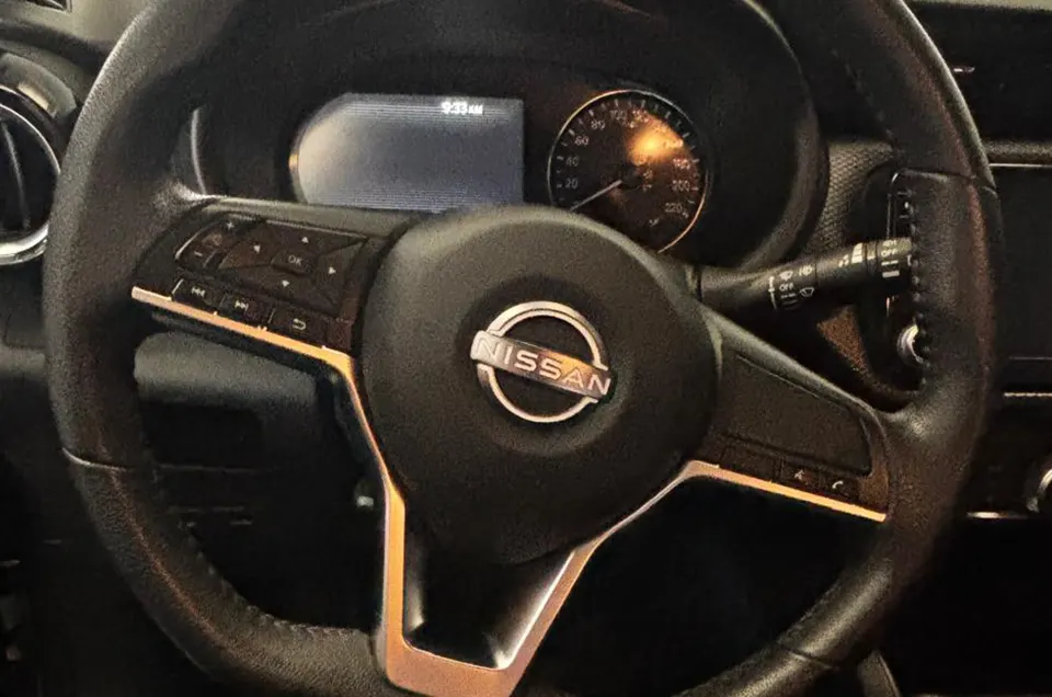 NISSAN KICKS ADVANCE MT 4