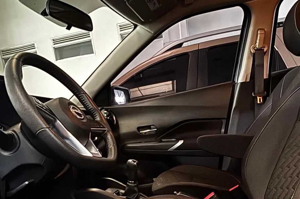 NISSAN KICKS ADVANCE MT 6