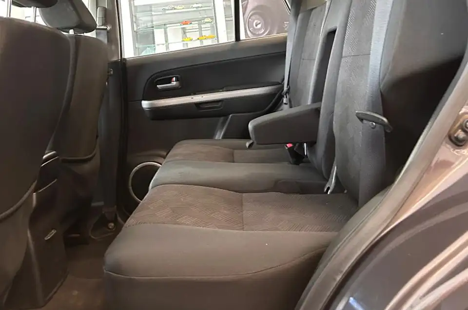 SUZUKI GRAND VITARA 10