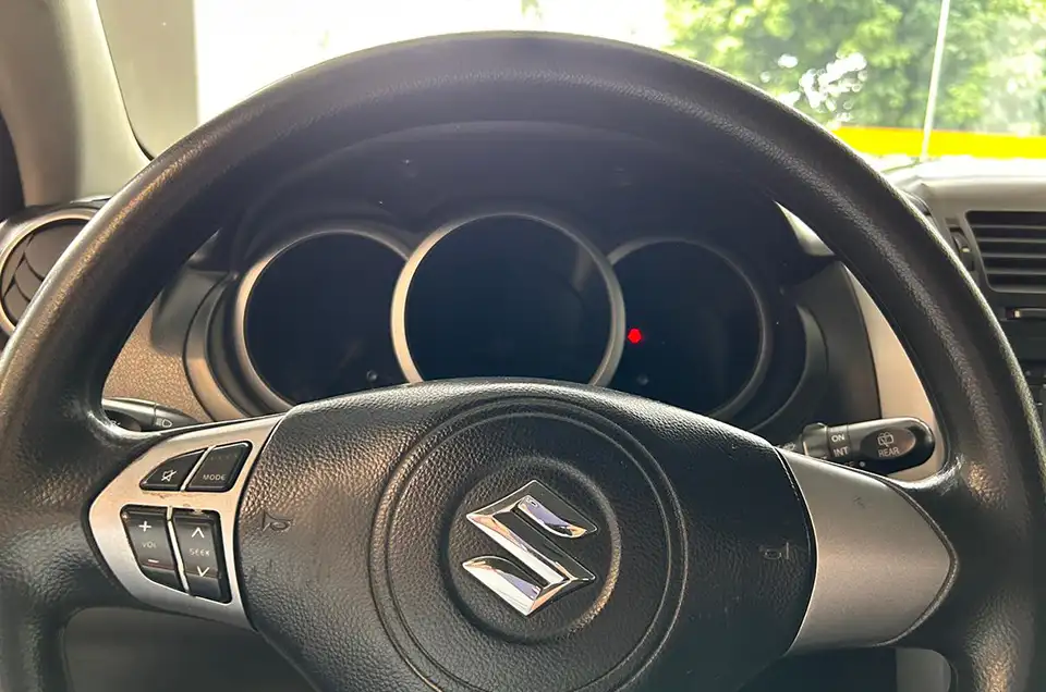 SUZUKI GRAND VITARA 11