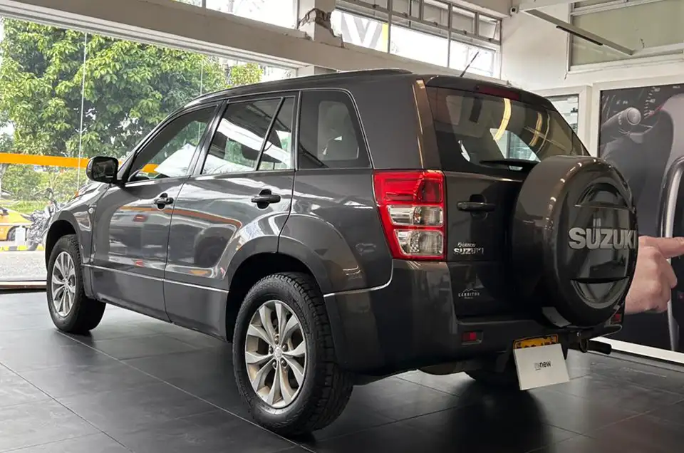 SUZUKI GRAND VITARA 16