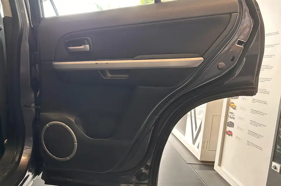 SUZUKI GRAND VITARA 21