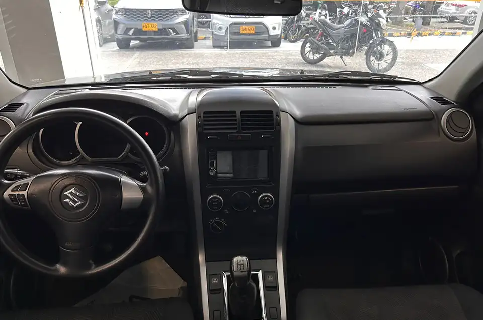 SUZUKI GRAND VITARA 4