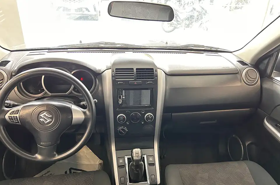 SUZUKI GRAND VITARA 5