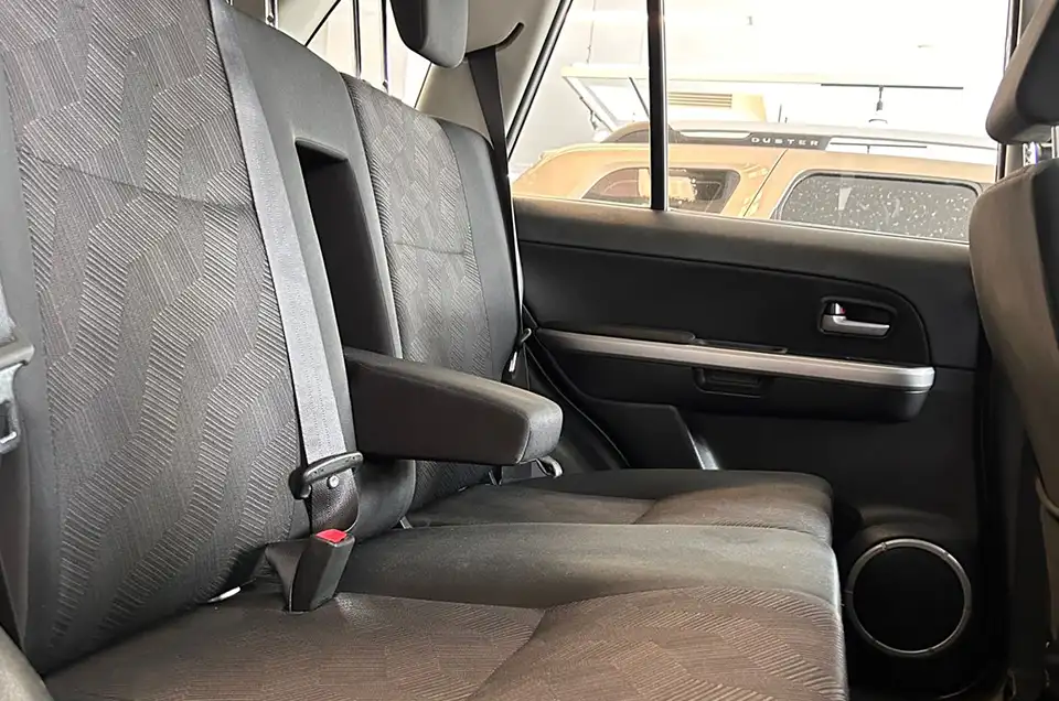 SUZUKI GRAND VITARA 7
